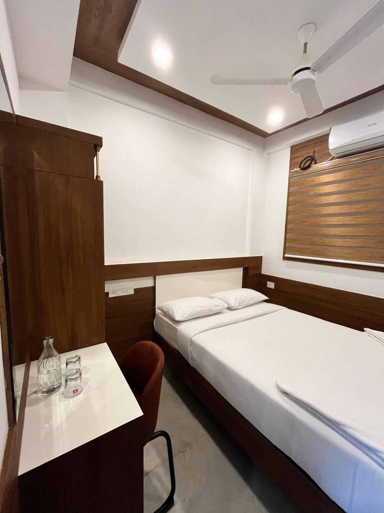 Welcome Hotels Thrissur Exterior photo