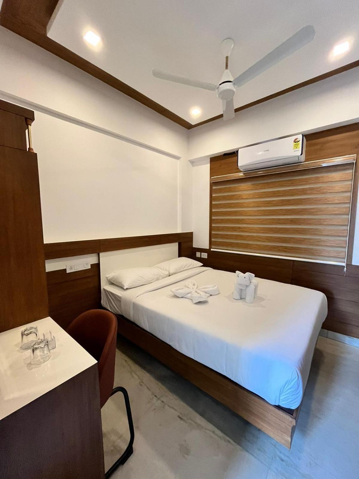Welcome Hotels Thrissur Exterior photo